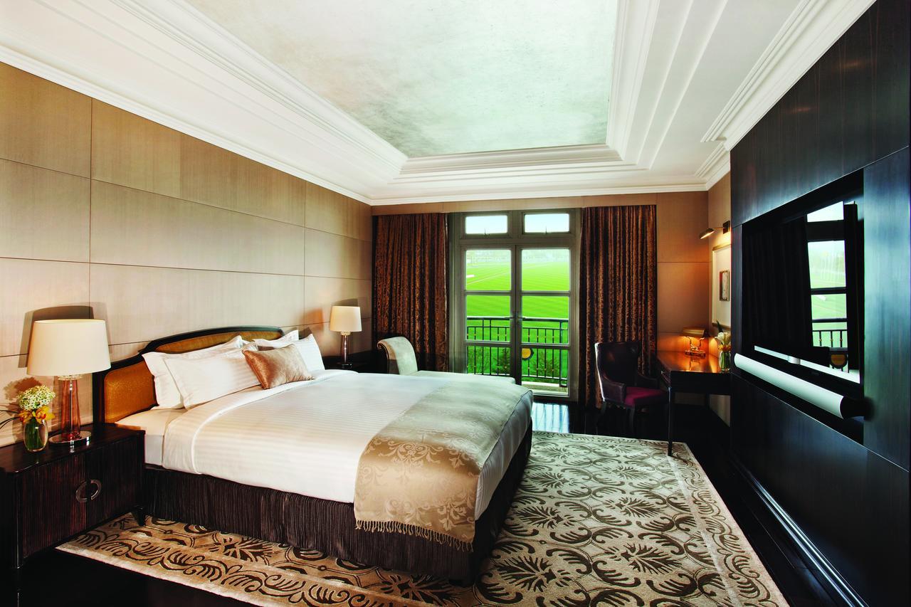 Tianjin Goldin Metropolitan Polo Club Hotel Xiqing Exterior photo